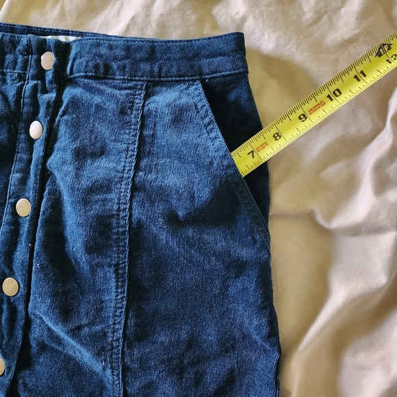 Altar'd State button down skirt - Picture 7 of 7